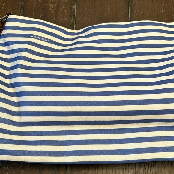 Dooney & Bourke Blue and white striped shoulder bag. - Picture 8 of 12